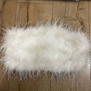 Fluffy White Faux Fur Scarf